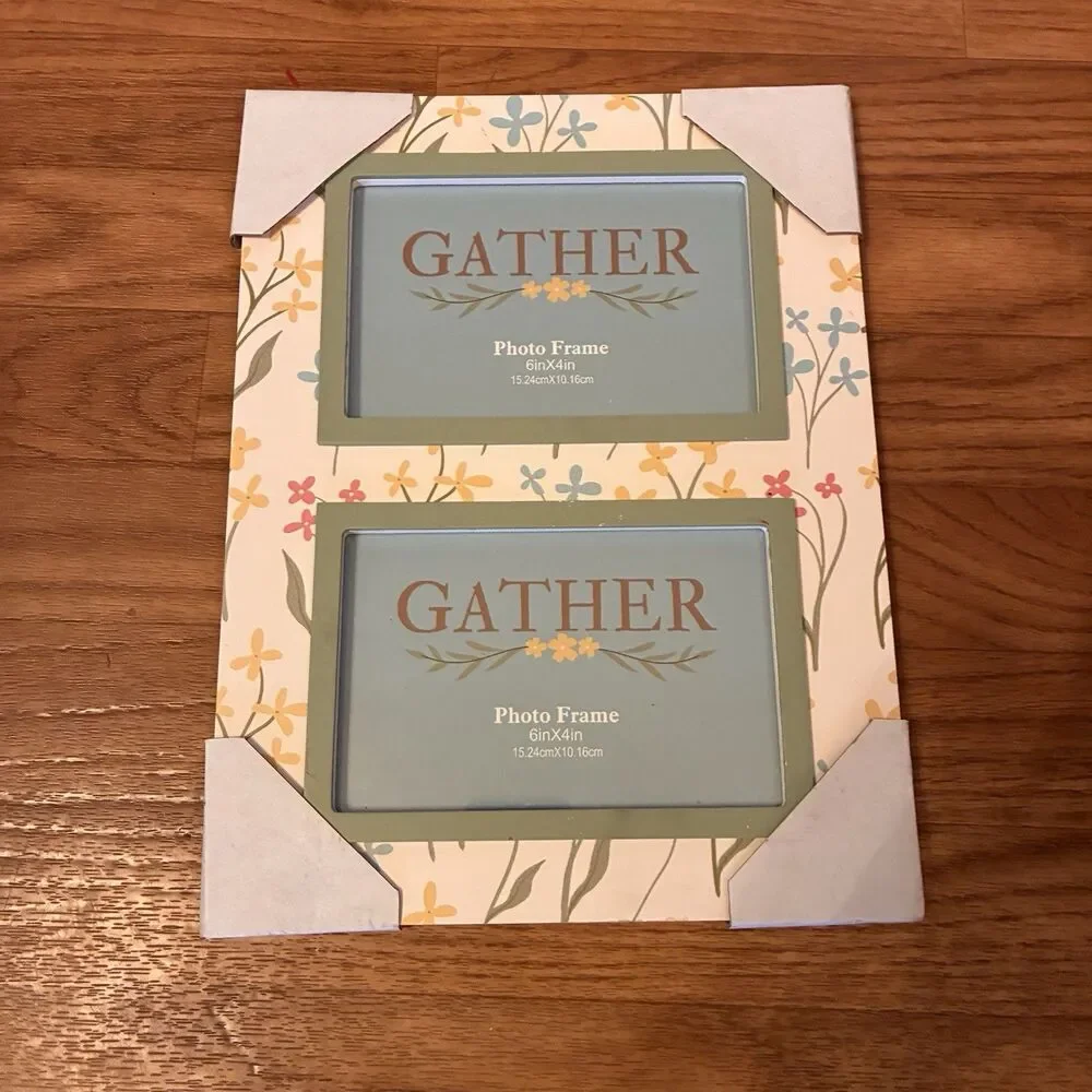 Gather Floral Double Frame Holds Two 6”x4” Photos. Green Trim. 8.5x11” Frame New